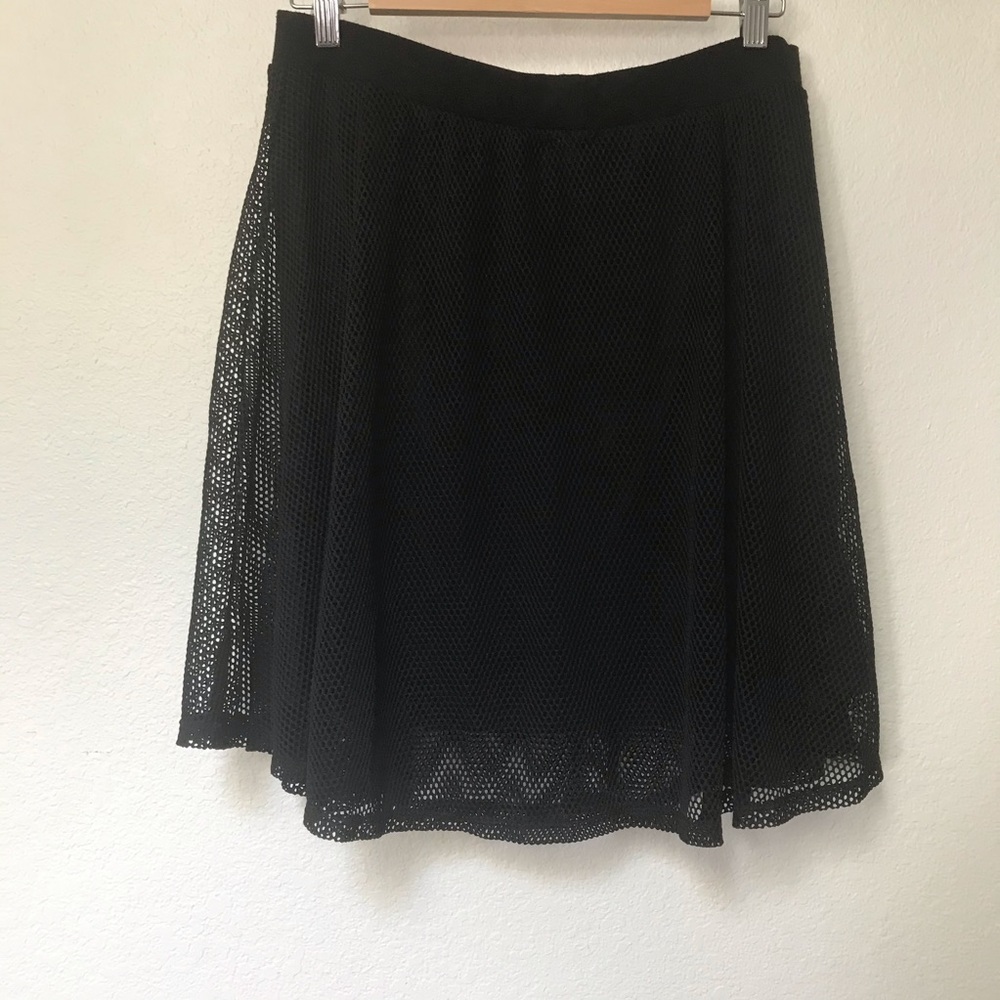 Hot Topic 80’s Style Mesh Black Skirt
